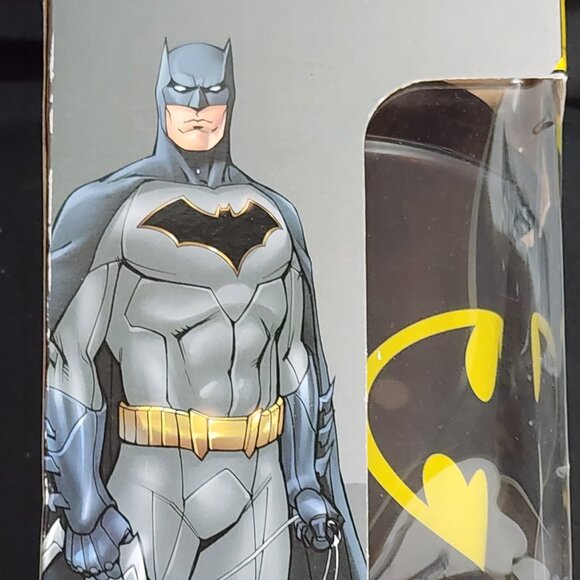 DC Comics and Warner Brothers Batman Porcelain 8oz Travel Mug with expired cocoa - Picture 11 of 16